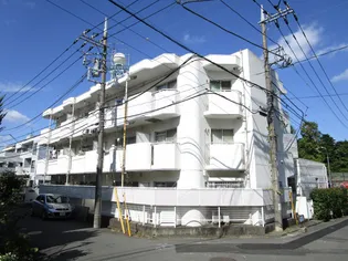 フラットM【3階】の外観