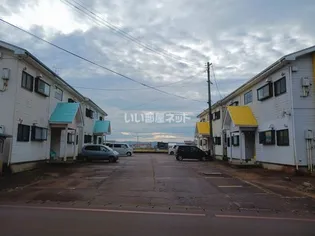 新潟県長岡市下条町【アパート】の外観