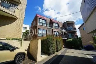 コーナーハウス【3階】の外観