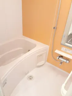 ヴィラ・ルピナスIII【2階】の風呂