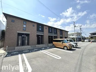 ベル ルミエール 南III【1階】の外観