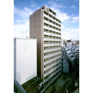 東京都新宿区新宿1【マンション】の外観