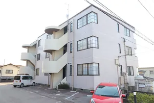 グランドール南高尾【3階】の外観