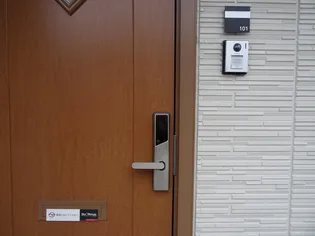 シャーメゾン愛子中央【1階】の内装