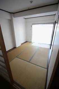 松尾ビル【2階】の内装