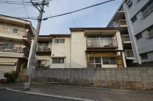 第二村島アパート【2階】の外観