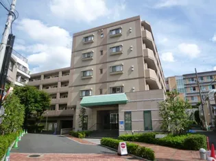 グランハイツ東新宿【5階】の外観