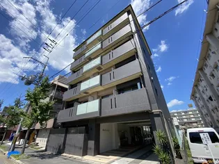 Well being【2階】の外観