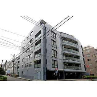 東京都港区南麻布1【マンション】の外観