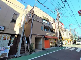 ビーグラッド【3階】の外観
