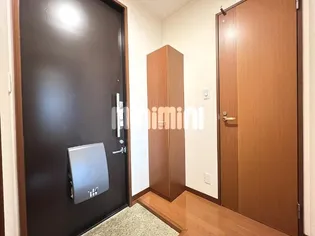 グレース伊倉【2階】の玄関