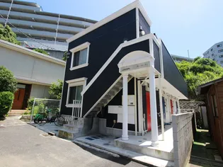 クイ-ンシップ・フェリオ【2階】の外観