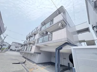 ガーデンイールハイツ【2階】の外観