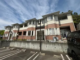 Chuck Berry Hills【2階】の外観