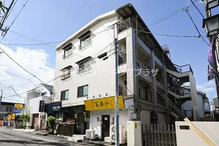 梅丘コーポ【4階】の外観