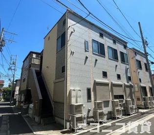 ハーモニーテラス日ノ出町VI【1階】の外観