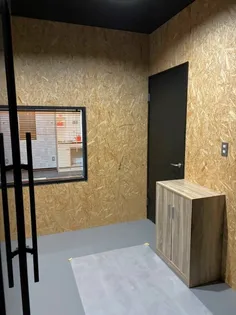 ホームタウンヨシカワ【1階】の玄関