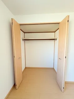 ヴィルセーヌ B【2階】の内装