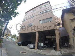 津田マンション【3階】の外観