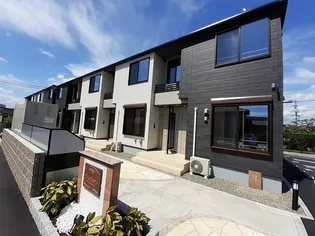 広島県福山市西新涯町1【アパート】の外観