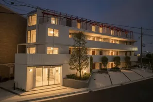 東京都新宿区北新宿1【マンション】の外観