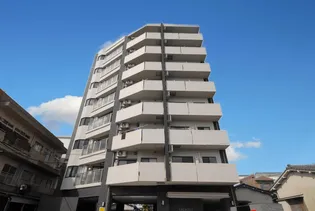 クレセント東谷山の画像