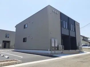 セレーノ Bの画像