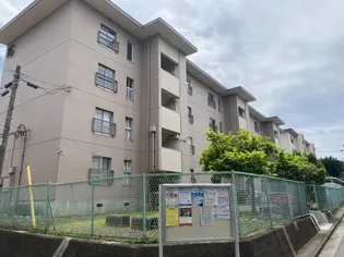 川上団地16号棟の画像