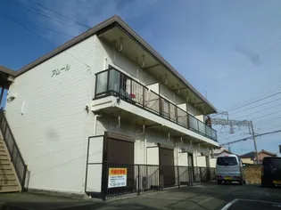 三重県津市上浜町4【アパート】の外観