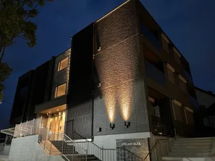 IHILANI ELUAの画像