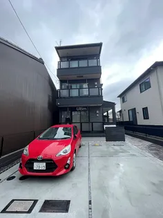 リ:ルーム 伏見【3階】の外観