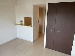 ライジングコート三宮マリーナシティ【10階】の内装