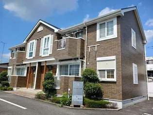 ファミリーヌII【1階】の外観