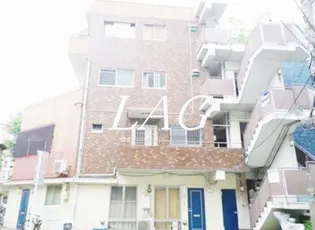 Prier【1階】の外観