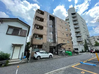 メイプルコート車道の画像