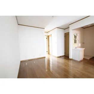 ハイツアネモス1号館【1階】の居間