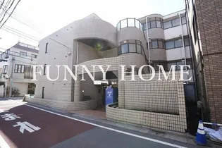 レジダンス・イン・三軒茶屋【2階】の外観