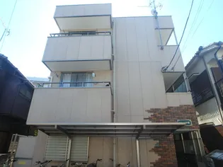 セレソ中原の画像