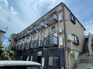 アイビー【2階】の外観