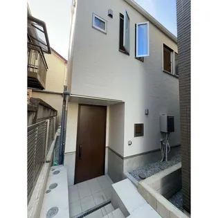 東京都新宿区高田馬場3【一戸建】の外観