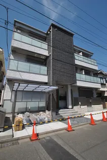 エレンシアの画像