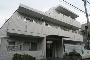Pti Bonan.s【1階】の外観