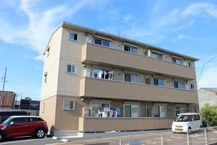 愛知県海部郡大治町大字東條字郷前【アパート】の外観