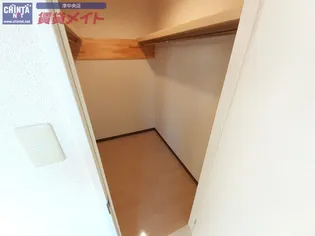 SーFORT三重大学前【2階】の内装