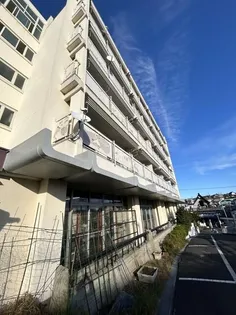 サニーヨコハマA棟【3階】の外観