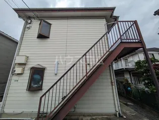 STハイム【2階】の外観