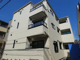 Verus三軒茶屋【2階】の外観