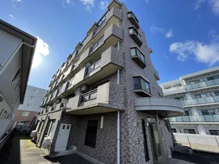 ヴィンダ―バール愛【5階】の外観