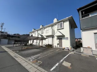 ファミールコートIの画像