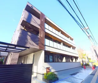 アヴェクトワベー【2階】の外観